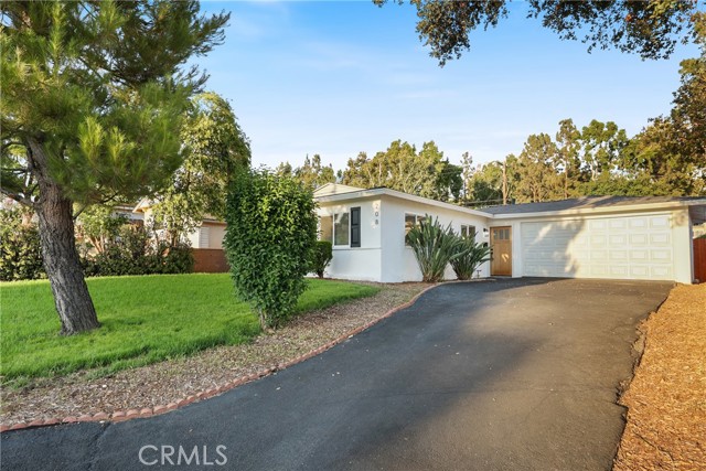 Detail Gallery Image 3 of 35 For 208 S Gaffney Ave, San Dimas,  CA 91773 - 3 Beds | 2 Baths