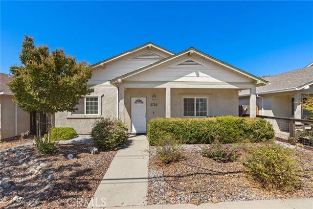 Detail Gallery Image 2 of 25 For 2725 Ceanothus Ave, Chico,  CA 95973 - 3 Beds | 2 Baths