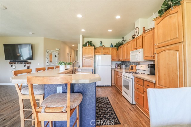 Detail Gallery Image 12 of 34 For 1113 Marina Dr, Needles,  CA 92363 - 3 Beds | 2 Baths
