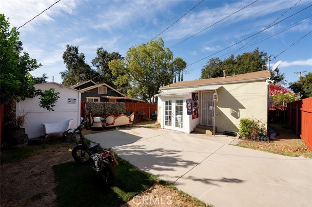 Detail Gallery Image 4 of 26 For 425 E Walnut Ave, Monrovia,  CA 91016 - – Beds | – Baths