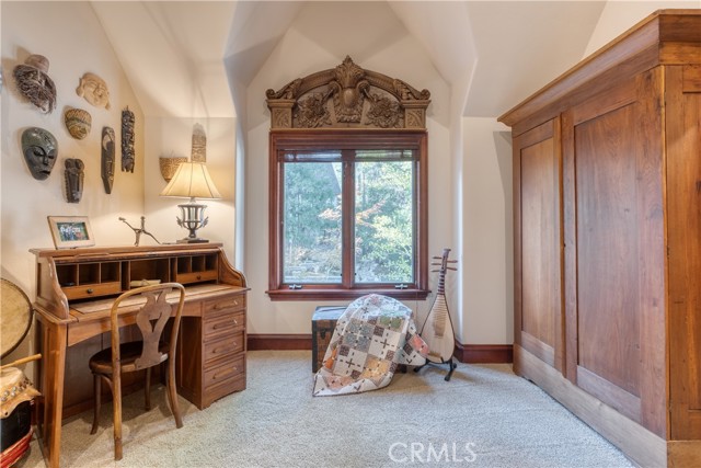 27465 Meadow Bay Drive, Lake Arrowhead, CA 92352