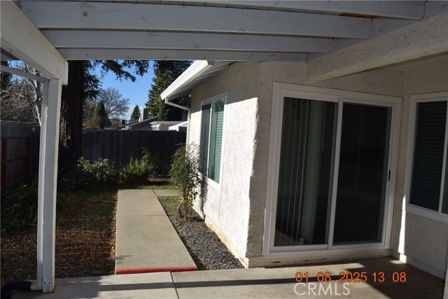 Dining Room slider to backyard