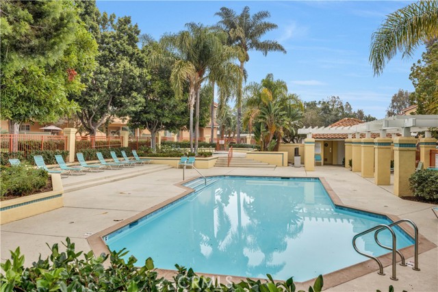 Detail Gallery Image 19 of 25 For 114 Costero Aisle #287,  Irvine,  CA 92614 - 1 Beds | 1 Baths