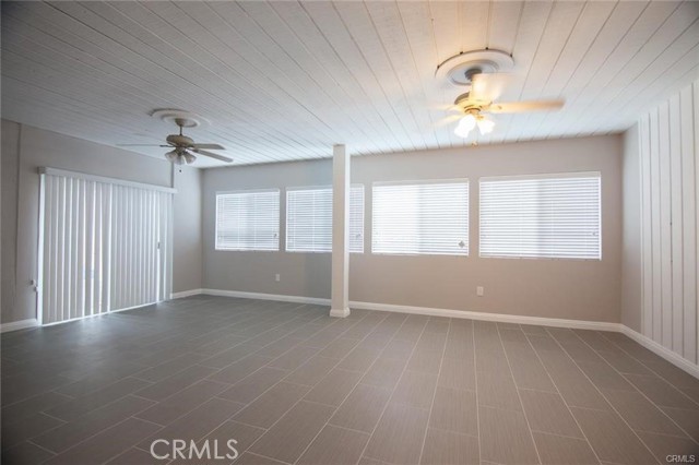 Detail Gallery Image 14 of 18 For 12162 Fieldgate, Garden Grove,  CA 92841 - 4 Beds | 3 Baths