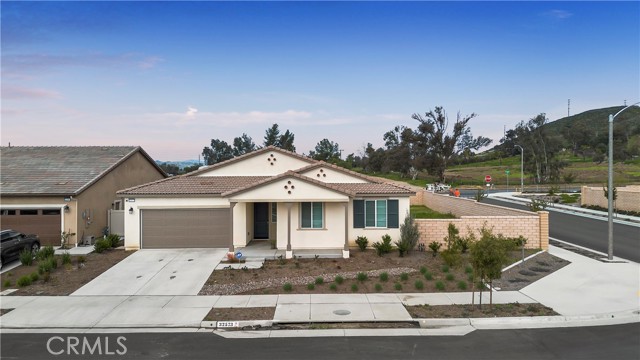 Detail Gallery Image 1 of 48 For 32573 Mckiernan Ln, Menifee,  CA 92584 - 4 Beds | 2/1 Baths