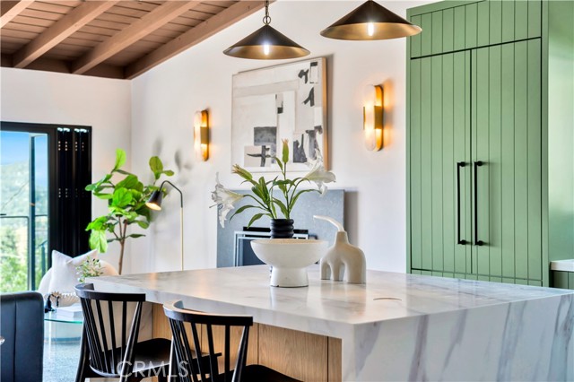 819 Montecito Drive, Los Angeles CA: https://media.crmls.org/medias/09086093-1e6c-42eb-93b7-6345c1d7ea06.jpg