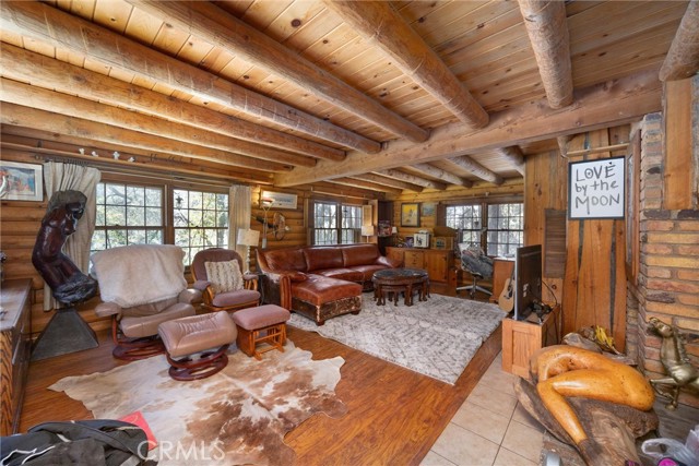 Detail Gallery Image 15 of 47 For 2712 Tirol Dr, –,  CA 93225 - 3 Beds | 2 Baths