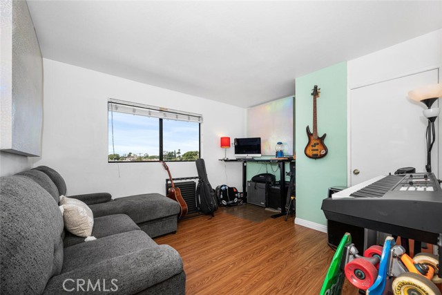 Detail Gallery Image 23 of 38 For 1425 E 2nd St #301,  Long Beach,  CA 90802 - 3 Beds | 2 Baths