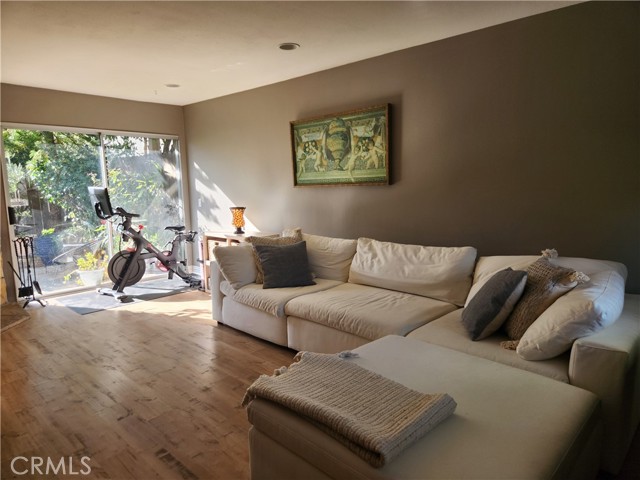 15145 Marquette Street, E photo 5