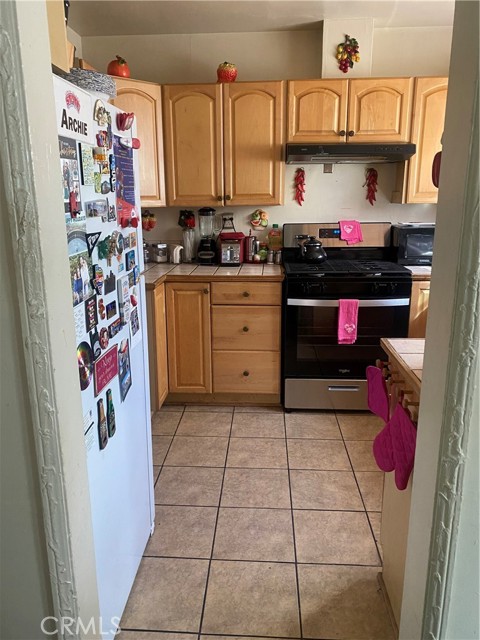 Detail Gallery Image 6 of 20 For 2115 W 102nd, Los Angeles,  CA 90047 - – Beds | – Baths