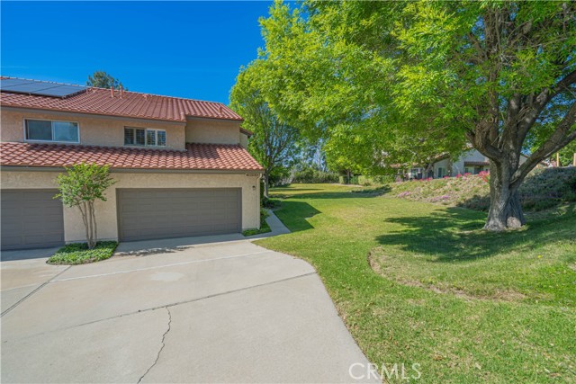 Detail Gallery Image 4 of 42 For 19210 Lahey St #2,  Porter Ranch,  CA 91326 - 3 Beds | 2/1 Baths