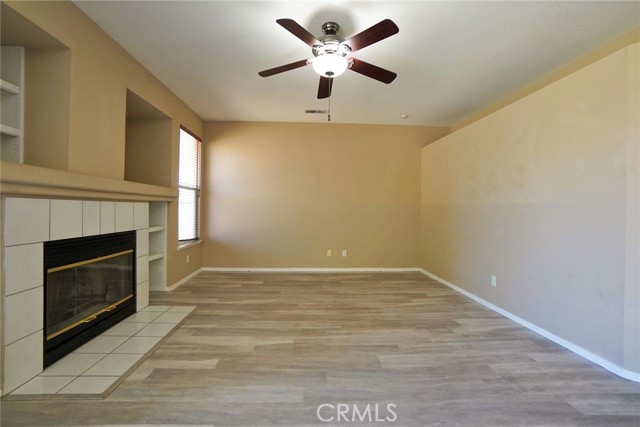 Detail Gallery Image 10 of 57 For 1133 Cousins Ct, Lemoore,  CA 93245 - 3 Beds | 2 Baths