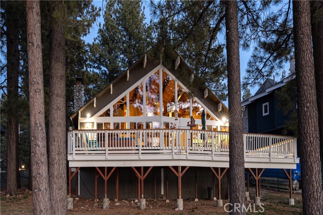 Detail Gallery Image 7 of 45 For 136 Round Dr, Big Bear Lake,  CA 92315 - 3 Beds | 1/1 Baths
