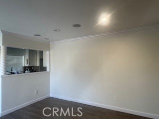 https://media.crmls.org/medias/090dd06c-89c5-48f7-8f77-639820421edd.jpg?preset=X-Large