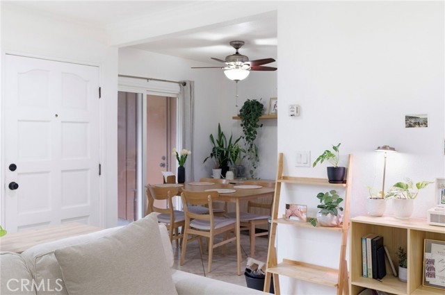 Detail Gallery Image 15 of 23 For 1001 W Stevens #328,  Santa Ana,  CA 92707 - 1 Beds | 1 Baths