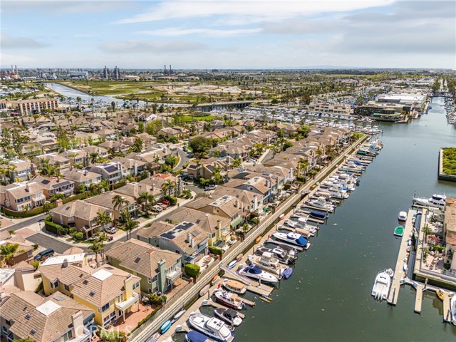 Detail Gallery Image 67 of 75 For 6208 Tobruk Ct, Long Beach,  CA 90803 - 4 Beds | 4 Baths