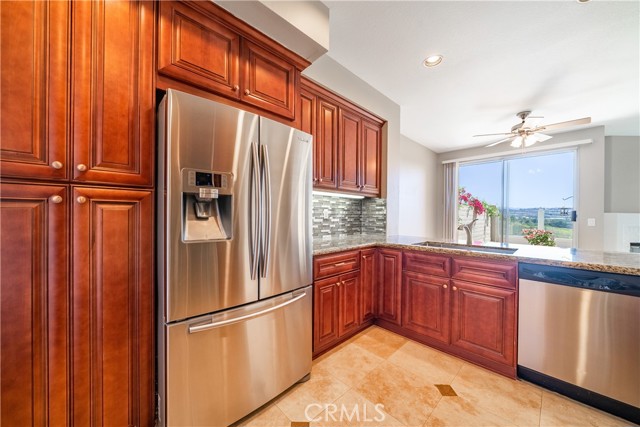 Detail Gallery Image 8 of 40 For 29 Sandcastle, Aliso Viejo,  CA 92656 - 3 Beds | 2/1 Baths