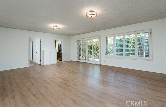 Detail Gallery Image 13 of 50 For 303 S Kenneth Rd, Burbank,  CA 91501 - 7 Beds | 6 Baths