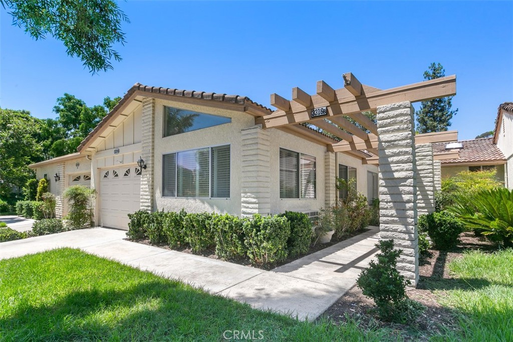 3316 San Amadeo B, Laguna Woods, CA 92637