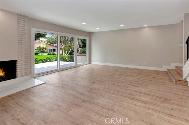 Detail Gallery Image 9 of 29 For 2773 Vista Umbrosa, Newport Beach,  CA 92660 - 3 Beds | 2/1 Baths