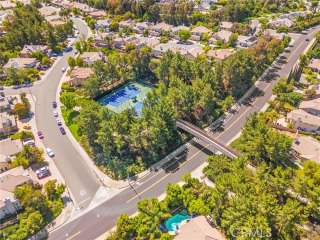 27054 Riversbridge Way, Valencia CA: https://media.crmls.org/medias/0912ce23-e2d5-40d2-bbf7-f1a31c4ef62f.jpg
