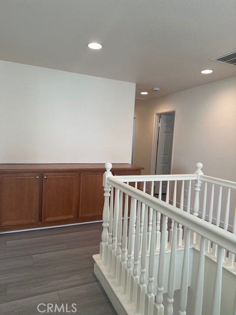Detail Gallery Image 10 of 24 For 12317 Deborah Dr, Victorville,  CA 92392 - 5 Beds | 2/1 Baths