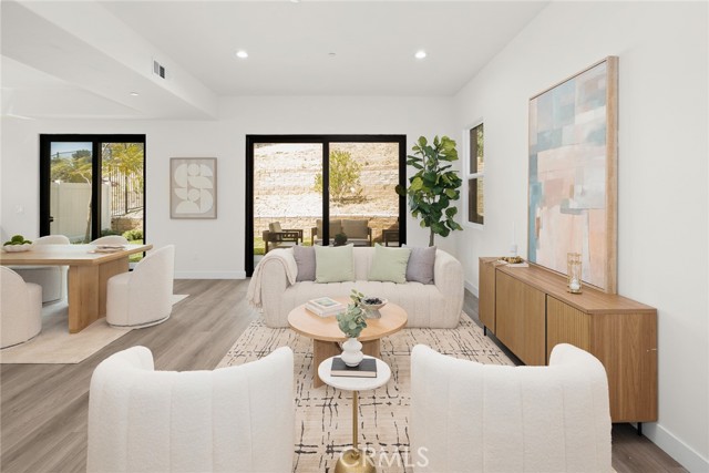 Detail Gallery Image 6 of 49 For 673 Castlehill Dr, Walnut,  CA 91789 - 4 Beds | 3/1 Baths