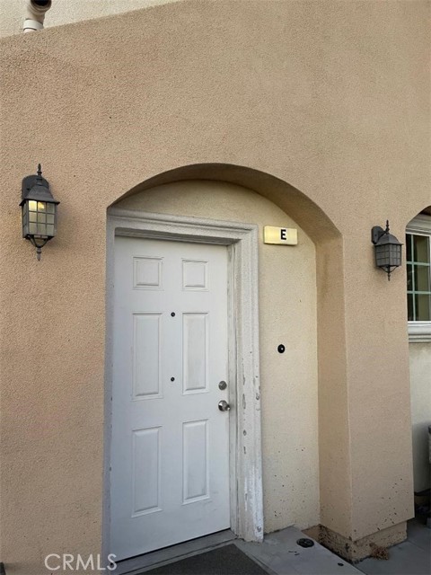 Detail Gallery Image 14 of 38 For 926 W. La Jolla St #E,  Placentia,  CA 92870 - 4 Beds | 4 Baths