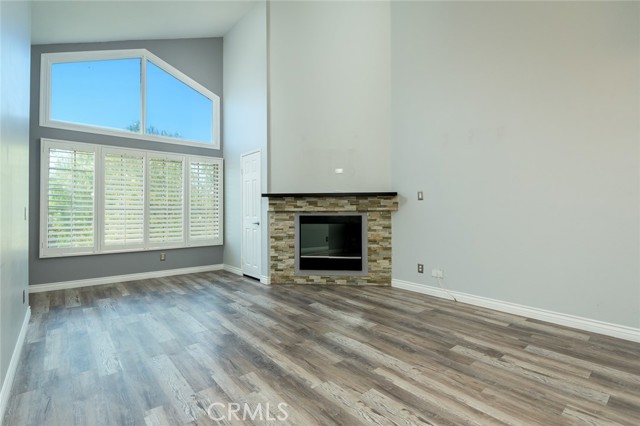 Detail Gallery Image 14 of 42 For 5500 Owensmouth Ave #324,  Woodland Hills,  CA 91367 - 2 Beds | 2 Baths