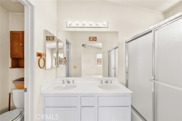 2755 Cambridge Avenue, Hemet CA: https://media.crmls.org/medias/0914fa77-7f8c-4cd6-a5d6-4a454d4376e3.jpg
