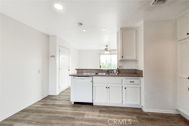 Detail Gallery Image 7 of 33 For 1365 Crafton Ave #2122,  Mentone,  CA 92359 - 3 Beds | 2 Baths