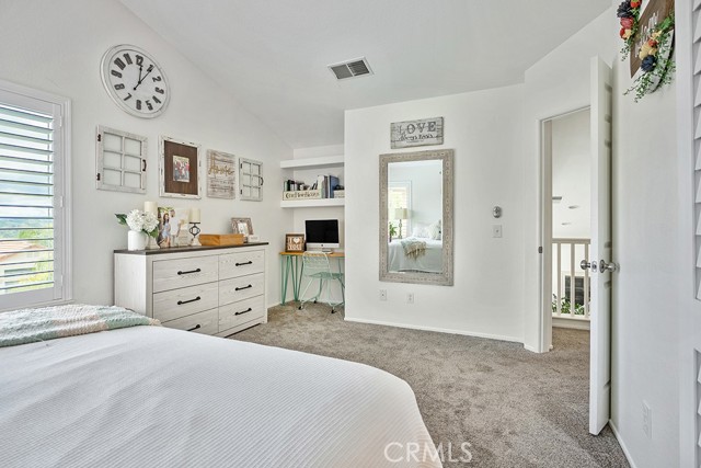 Detail Gallery Image 21 of 41 For 30414 Sequoia Ct, Castaic,  CA 91384 - 5 Beds | 2/1 Baths