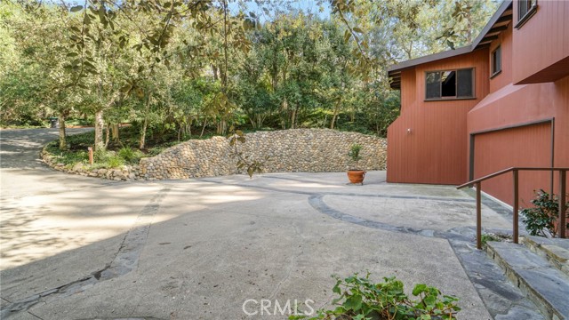 Detail Gallery Image 66 of 73 For 6377 via Escondido, Malibu,  CA 90265 - 4 Beds | 6 Baths