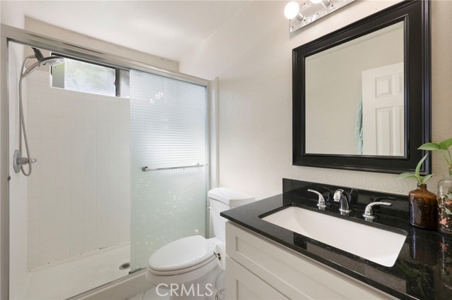 2501 Temple, 116 photo 11