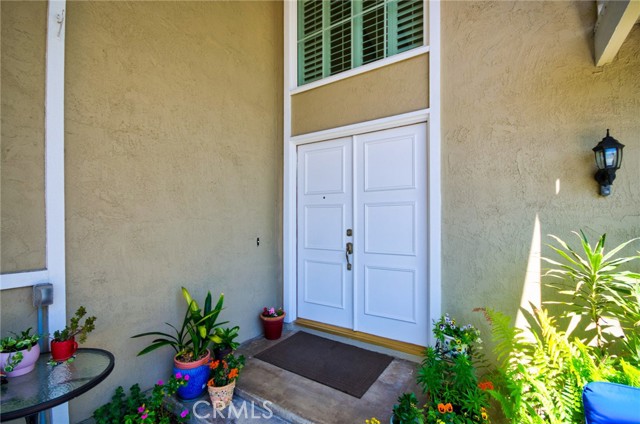 2108 Via Caliente, Fullerton CA: https://media.crmls.org/medias/0917e9f3-c938-48f0-bc7b-726154e82857.jpg