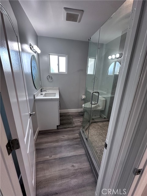 Detail Gallery Image 5 of 11 For 14671 Clymer, –,  CA 91345 - 3 Beds | 2 Baths