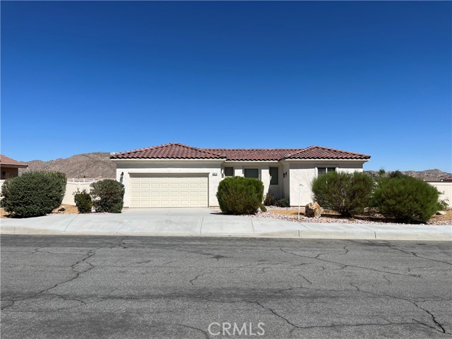 Detail Gallery Image 1 of 31 For 56172 Mountain View Trl, Yucca Valley,  CA 92284 - 3 Beds | 2/1 Baths