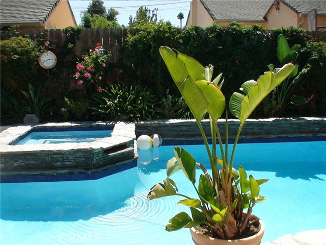 Detail Gallery Image 18 of 20 For 14320 Hortense St, Sherman Oaks,  CA 91423 - 3 Beds | 2 Baths