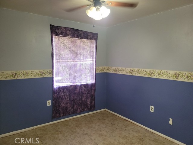Detail Gallery Image 5 of 8 For 11845 Yates Ave, Adelanto,  CA 92301 - 3 Beds | 2 Baths