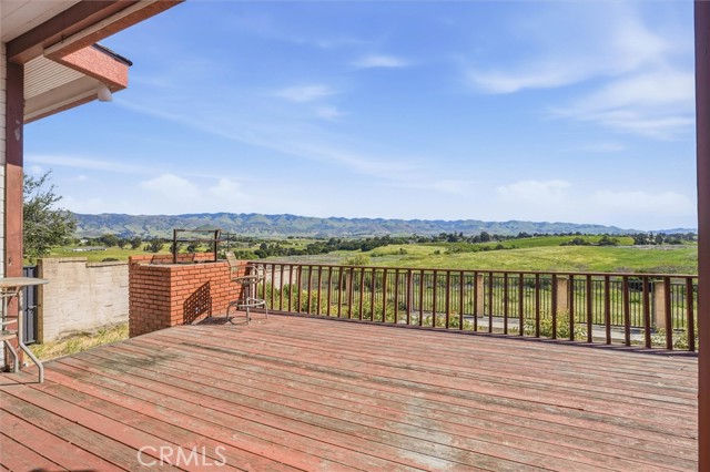 Detail Gallery Image 3 of 54 For 5350 Davenport Creek Rd, San Luis Obispo,  CA 93401 - 4 Beds | 3 Baths