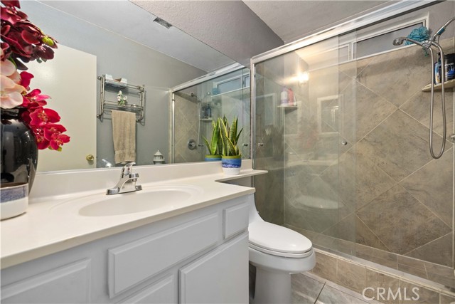 Detail Gallery Image 19 of 39 For 37859 Silk Tree Ln, Palmdale,  CA 93550 - 3 Beds | 2 Baths
