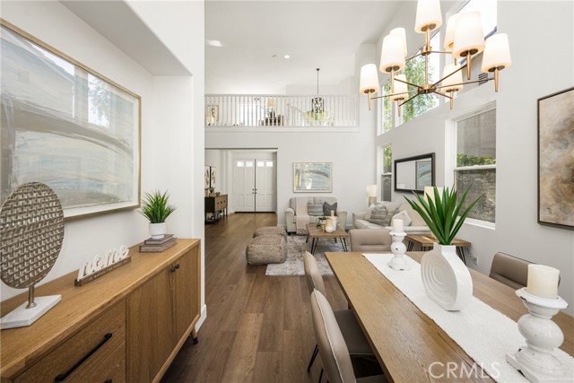 19692 Dorado Drive, Lake Forest CA: https://media.crmls.org/medias/091b5a0f-47e9-460f-9629-3dc93f9296cf.jpg