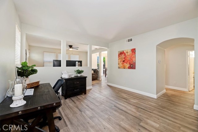 28336 Gatineau Street, Murrieta CA: https://media.crmls.org/medias/091c2f56-61f5-4577-b02e-ea4136254692.jpg