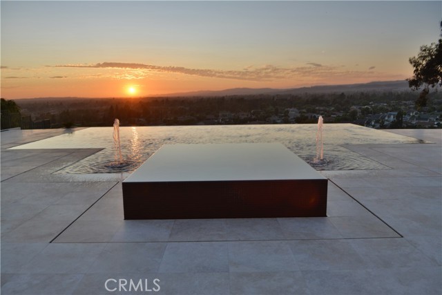 19631 Crestknoll Dr., Yorba Linda CA: https://media.crmls.org/medias/091c4e5f-b989-44ff-bd74-c472e3affa7a.jpg