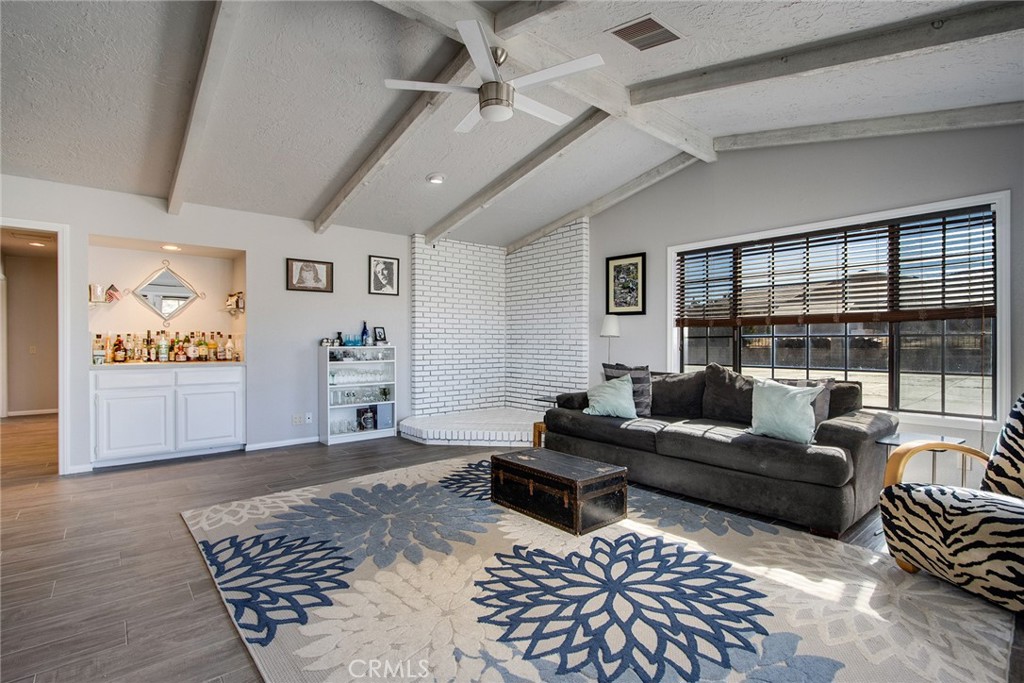 MLS #JT25033373 image #11