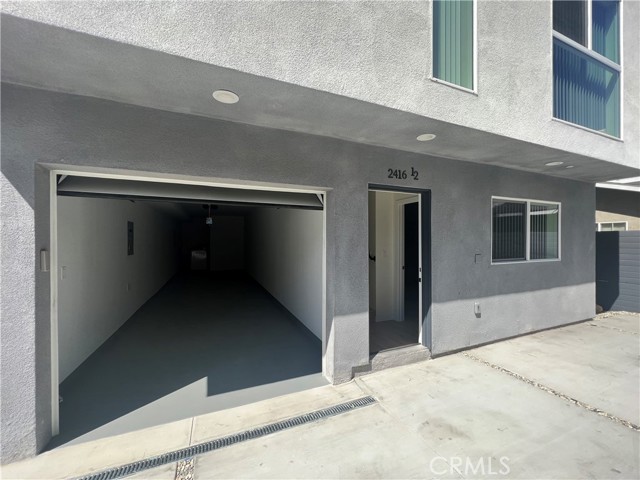 Image 2 for 2416-1 Carmona Ave, Los Angeles, CA 90016