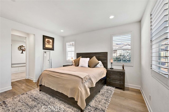 Detail Gallery Image 30 of 59 For 1270 E Providence Loop, Placentia,  CA 92870 - 4 Beds | 4/1 Baths