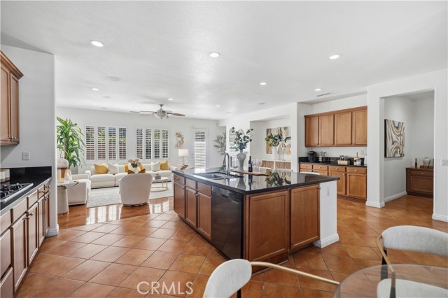 Image 22 of 60 For 2163 Summerset