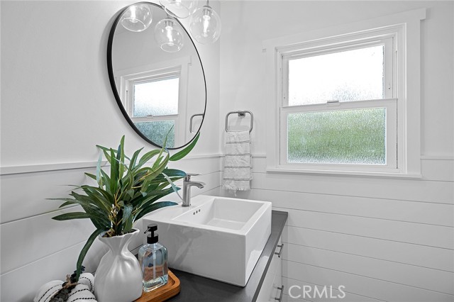 256 Avenida Madrid, San Clemente CA: https://media.crmls.org/medias/0922adf6-83a2-4efb-8a10-9d9939d9f3b1.jpg