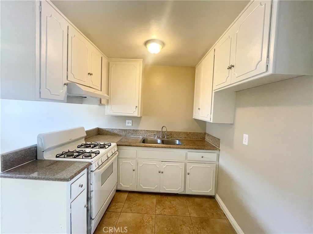 MLS #CV25168012 image #3